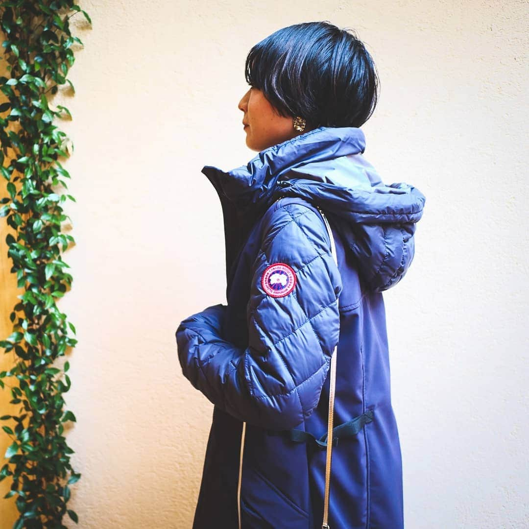 ARKnetsさんのインスタグラム写真 - (ARKnetsInstagram)「. CANADA GOOSE 19SS WOMAN Collection . 極寒の地でも耐えうる圧倒的な防寒性とスタイリッシュなデザインが支持されて、冬の人気ブランドとなったCANADA GOOSE。今回は、春夏でもおしゃれに着こなせるアイテムをARKnets Staffがご紹介いたします。 . ■WOMAN STYLING / NO.001 Name：BERKLEY COAT デイリーユースにもぴったりな一枚 . ■WOMAN STYLING / NO.002 Name：CAVALRY TRENCH 女性らしさを演出するロングコート . ■WOMAN STYLING / NO.003 Name：DORE HOODY R 機能が充実したダウンフーディ . ■WOMAN STYLING / NO.004 Name：AVERY JACKET 飽きのこないベーシックなデザイン . ■WOMAN STYLING / NO.005 Name：ELMIRA BOMBER アクティブでマニッシュな軽量アウター . . 【 ARKnets Search／取り扱い店舗 】 FOLLOW US!! @ark.standard @ann_de_ark @pierlounge.by.ark.bellmall @pierlounge.by.ark.laketown @pierloungebyark_opa . ■商品や通信販売に関しまして、 ご不明な点がございましたらお気軽にお問い合わせください。 . ----------------------------------- 【お問い合わせ】 ARKnetsコールセンター TEL：028-634-1212 ( 営業時間 12:00～19:00 ) ※店舗へ繋がりにくい場合には、こちらまでお問合せ下さい。 ------------------------------------- #arknets #arkstandard #anndeark #pierloungebyarkbellmall #pierloungebyarklaketown #pierloungebyarkopa #栃木 #宇都宮 #群馬 #高崎 #styling #スタイリング #スタイル #fashion #ファッション #レディースファッション #春コーデ #レインジャケット #ジャケット #canadagoose #カナダグース」4月11日 14時54分 - arknets_official