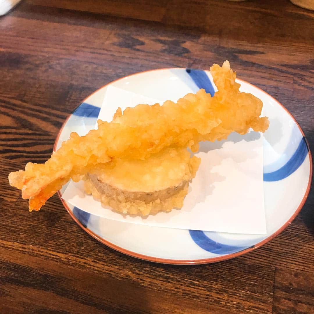 山本ひかるさんのインスタグラム写真 - (山本ひかるInstagram)「京都美味しいものしりーず #京都#麺喰金家 #kyoto#釜玉うどん#えび#山芋#天ぷら」4月11日 15時12分 - hikaru0228yamamoto