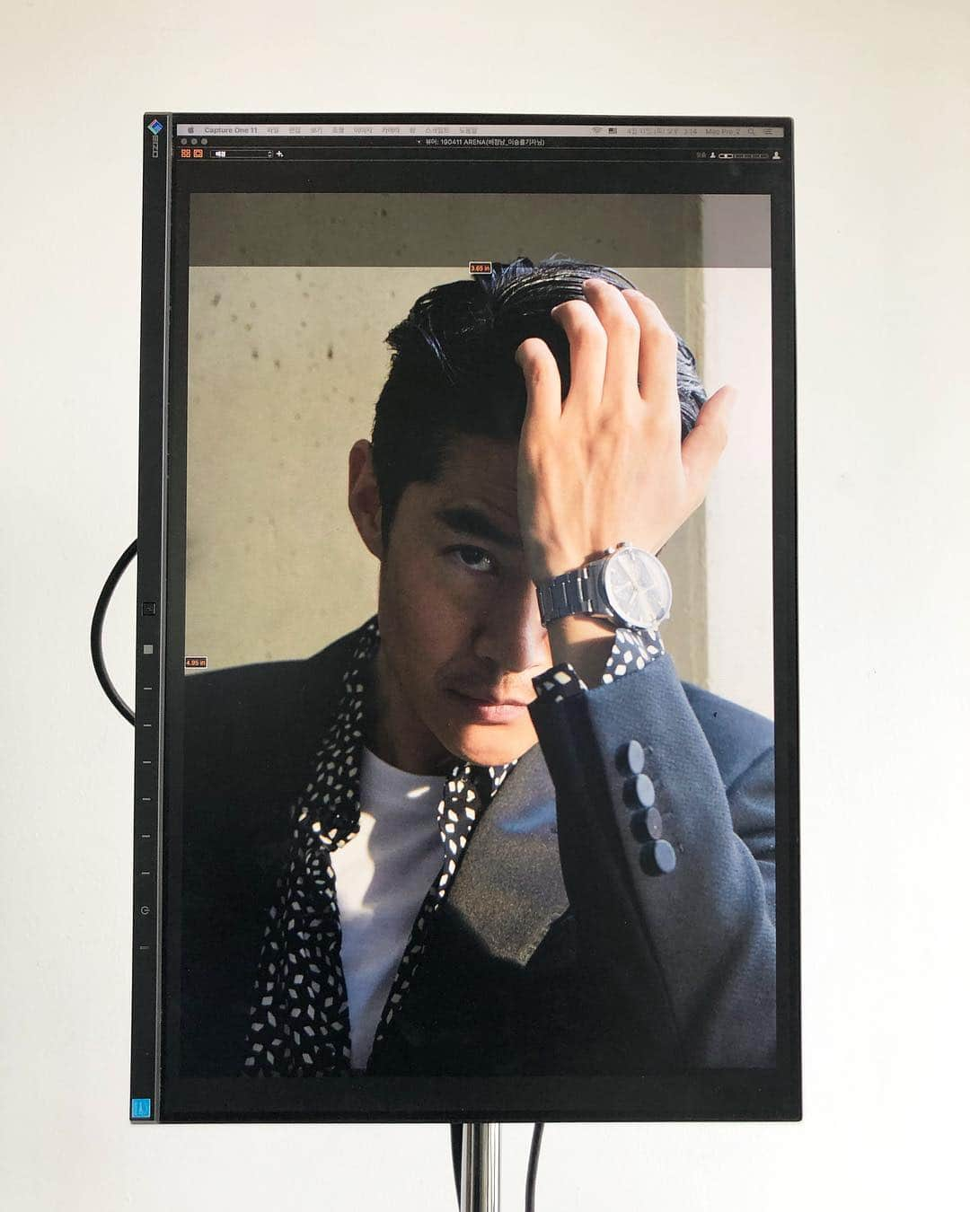 ペ・ジョンナムさんのインスタグラム写真 - (ペ・ジョンナムInstagram)「ARENA X MIDO 📸📸📸 soon.....🕺🏻」4月11日 15時26分 - jungnam_bae