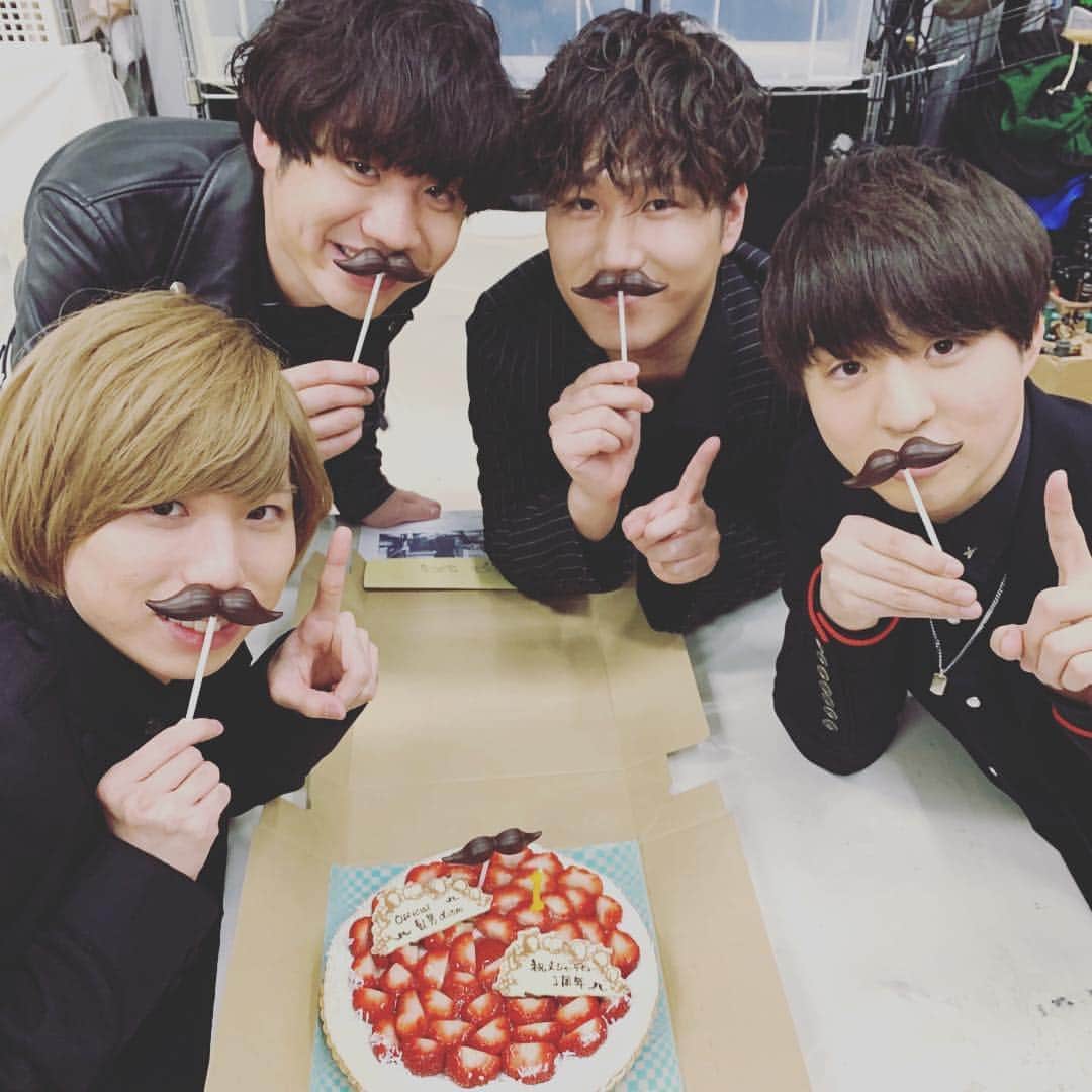 Official髭男dismのインスタグラム