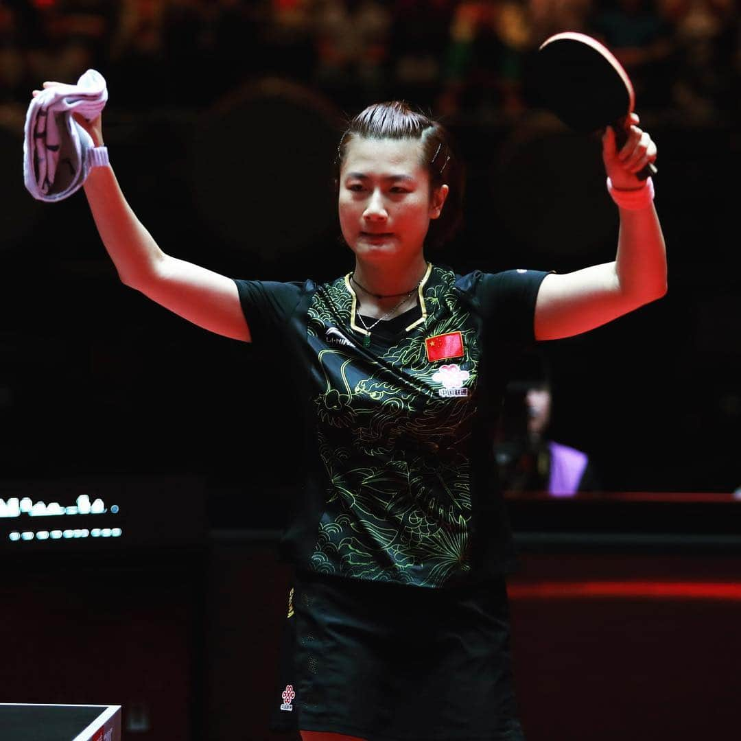 ITTF Worldさんのインスタグラム写真 - (ITTF WorldInstagram)「🙌 What it means to become World Champion 🙌  Will Ding Ning retain her title in Budapest? 🤨  #TBT #ITTFWorlds2019 #NotJustPingPong #throwbackthursday」4月11日 16時09分 - wtt