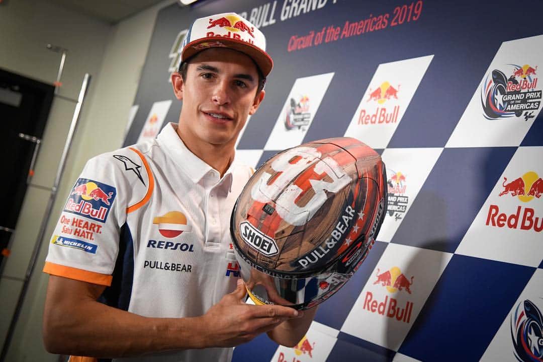 MotoGPさんのインスタグラム写真 - (MotoGPInstagram)「Rodeo helmet 🤠 // King of COTA @marcmarquez93 will be wearing this special helmet during the #AmericasGP 🇺🇸 What do you think about its stunning design? 👀 #MM93 #Motorcycle #Racing #Motorsport #MotoGP」4月12日 2時59分 - motogp