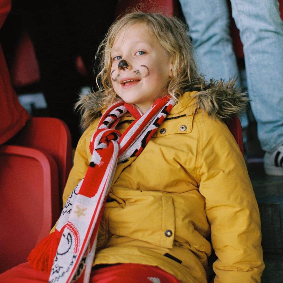 アヤックス・アムステルダムさんのインスタグラム写真 - (アヤックス・アムステルダムInstagram)「Different emotions... Tell us about your #ajajuv feelings.  #UCL」4月12日 1時58分 - afcajax