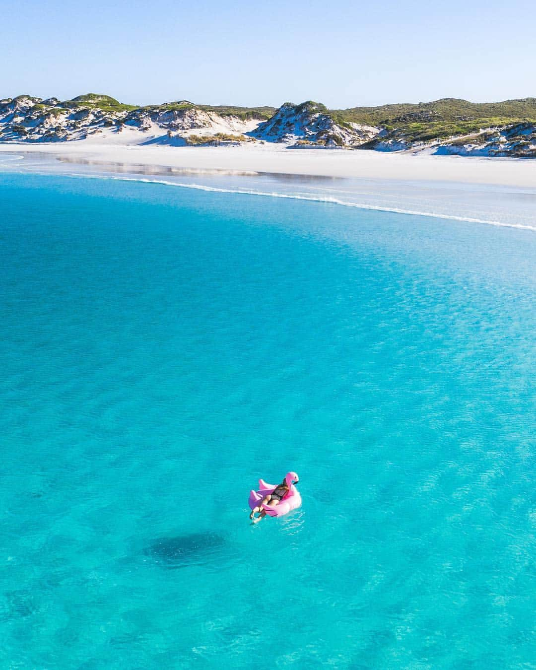 9GAGさんのインスタグラム写真 - (9GAGInstagram)「Haven’t made any summer plans yet? @voyaged recommends visiting Esperance 🇦🇺 ! By @jaxon_roberts - #voyaged #9gag #travel #adventure」4月11日 17時58分 - 9gag