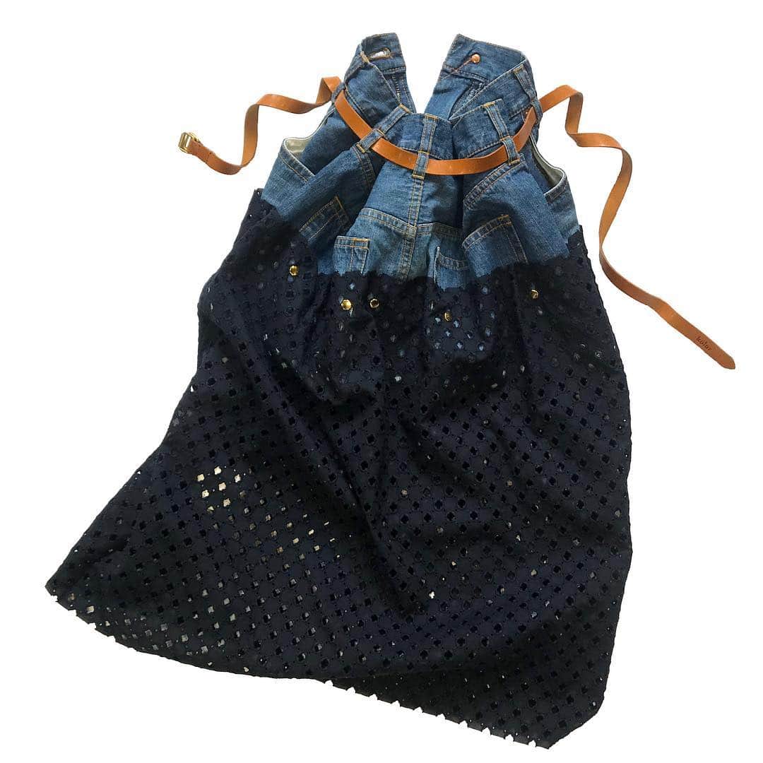 kolorさんのインスタグラム写真 - (kolorInstagram)「kolor exclusive skirt is available at kolor Minamiaoyama, kolor Omotesando, & Dover Street  Market Ginza. #kolor #kolorofficial #ss19 #exclusive #skirt #minamiaoyama #omotesandohills #doverstreetmarketginza」4月11日 18時37分 - kolorofficial