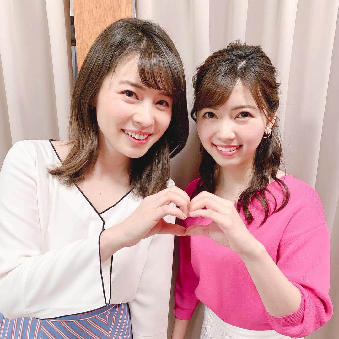 川又智菜美のインスタグラム：「今週もはやドキありがとうございました💜﻿ ﻿ 今日は皆川さんと😆﻿ ポーズ決めるときになぜか爆笑する2人…笑﻿ （スワイプしてください→💓）﻿ ﻿ #TBS #はやドキ #皆川玲奈 アナ ﻿ #朝から元気いっぱい #アナウンサー #セントフォース #川又智菜美 #衣装 #Tokyo #Japan」