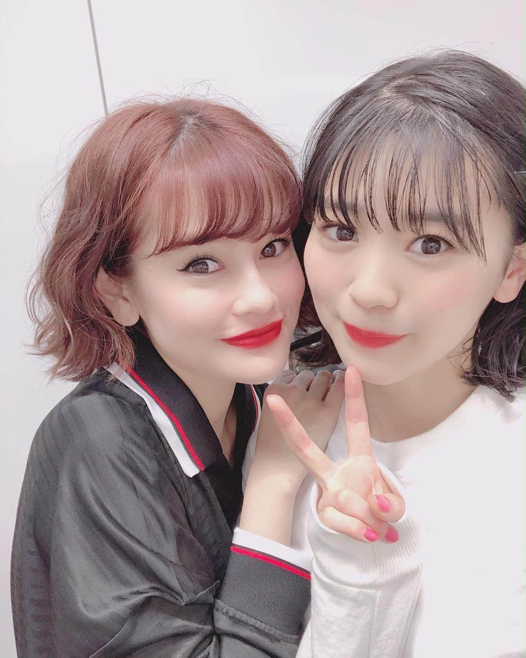 坂井仁香さんのインスタグラム写真 - (坂井仁香Instagram)「TGCでemmaさんと撮っていただきました☺︎☺︎ すっごく優しかったです❤︎」4月11日 19時36分 - hitoka_sakai_official