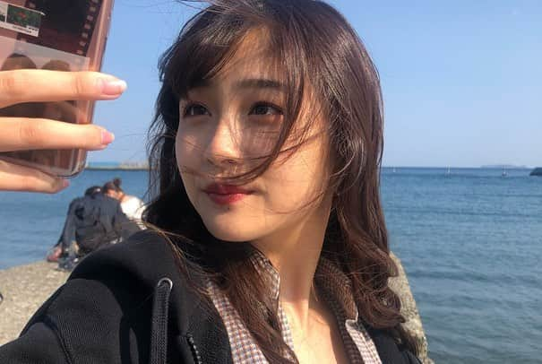 涼海花音さんのインスタグラム写真 - (涼海花音Instagram)「うみ」4月11日 19時36分 - kanon_1228