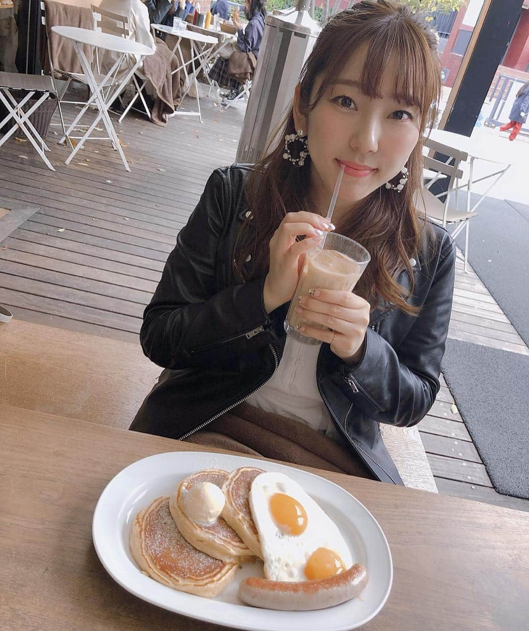 木下望さんのインスタグラム写真 - (木下望Instagram)「友達とランチ〜🎀 オシャカフェ〜☕️ #クリスクロス  #パンケーキ」4月11日 20時02分 - nonchan_starmarie