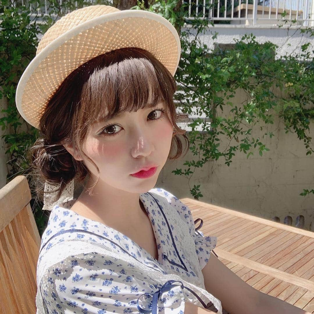 楠ろあさんのインスタグラム写真 - (楠ろあInstagram)「AnkRouge 2019 S/Sの撮影でした🍓🍓🍓 ・ 大好きなAnkRougeさんの撮影でとっても楽しかった(  i꒳​i ) 今期本当に本当に可愛い！ 5/9 12:00~公式通販サイトAilandで公開されますお楽しみに💗 ・ ・ #AnkRouge」4月11日 20時26分 - roa.k6