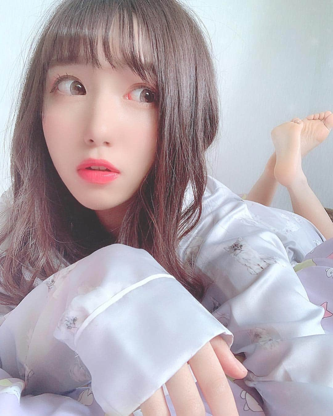 稗田智優さんのインスタグラム写真 - (稗田智優Instagram)「* ． #ちゆうのいる生活 🧸୨୧⑅*. ． 基本OFFの日はベッドで生活 。 まいにちぐーたらしような♥♥♥ ． *」4月11日 20時22分 - _chiyuu_