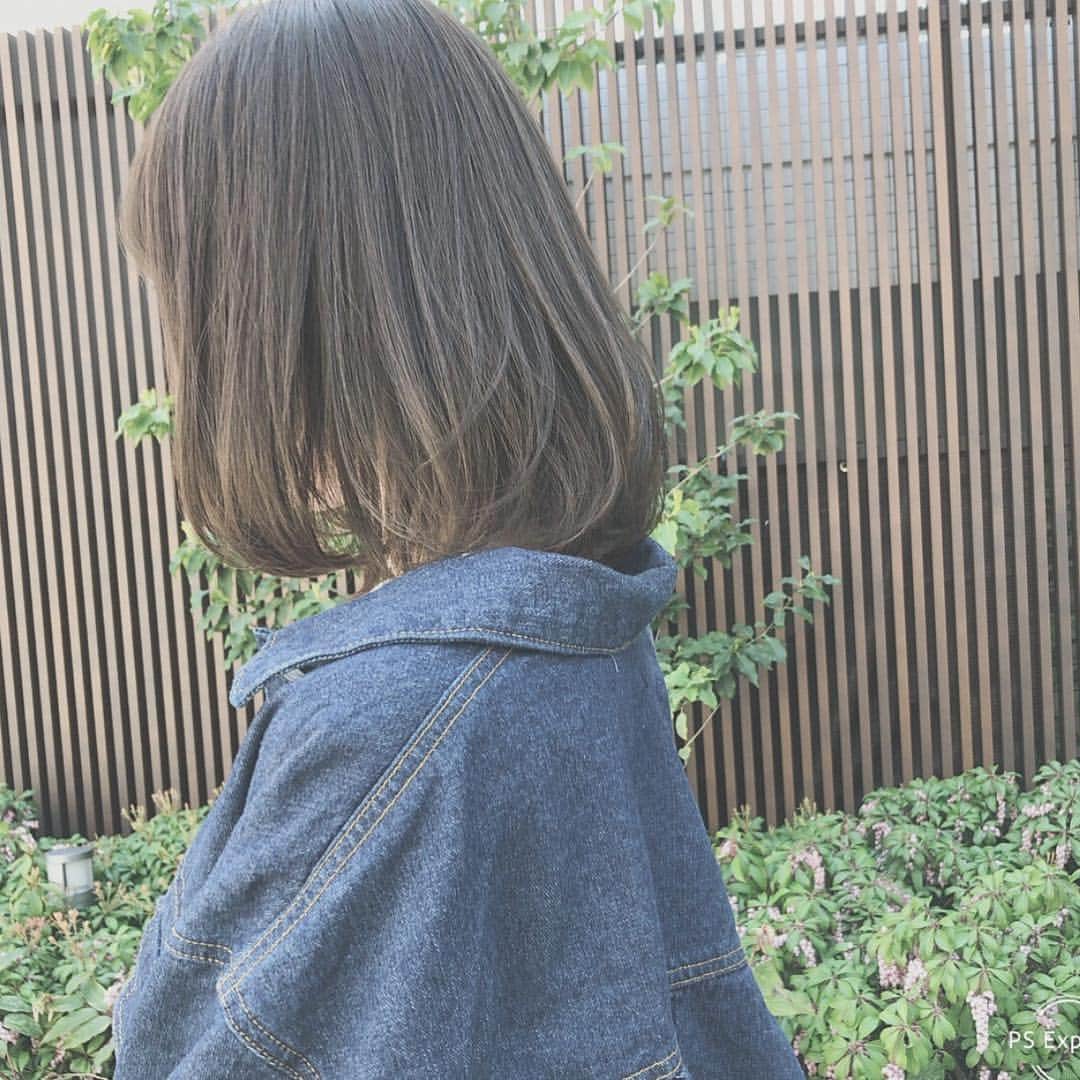 金田和樹さんのインスタグラム写真 - (金田和樹Instagram)「光に透ける柔らかいオリーブベージュ😊❣️」4月11日 21時06分 - kaneta.hair