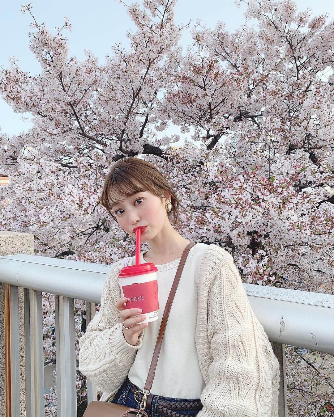吉田南歩さんのインスタグラム写真 - (吉田南歩Instagram)「ㅤ 昨日、造幣局の桜の通り抜け 行ってきた 🌸 ㅤ 今年はお花見出来ると思ってなかったから 嬉しかった〜☺️❤️ みんなはお花見しましたか？🌸 ㅤ」4月11日 21時08分 - nanaho_yoshida