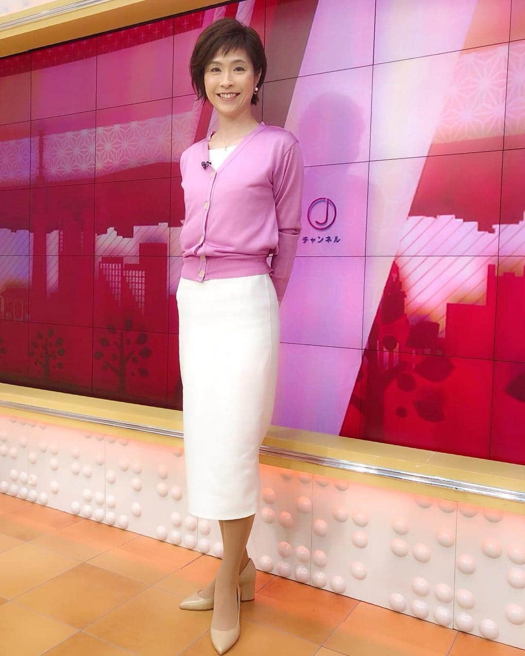 今村涼子さんのインスタグラム写真 - (今村涼子Instagram)「#衣装 #キャサリンハーネル #スーパーjチャンネル #530天気 きょうは番組短縮で６時台が早まりました。」4月11日 21時36分 - ryoko.imamu