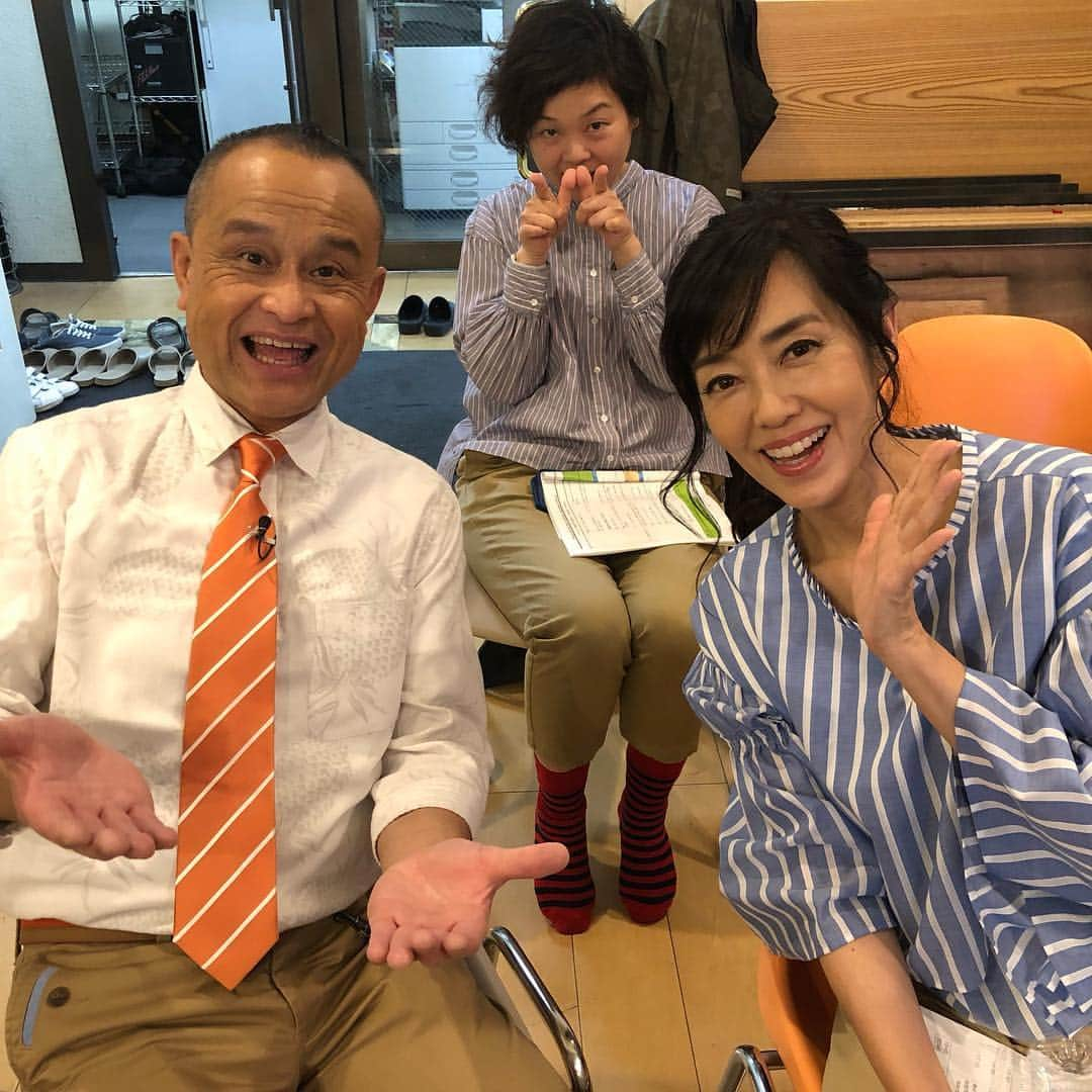 早見優さんのインスタグラム写真 - (早見優Instagram)「斎藤先生が作ったsweet and sour MEATBALLS!  #nhkworld #斉藤辰夫  #diningwiththechef #dwc #japanesefood #tvshow」4月11日 21時38分 - yuyuhayami