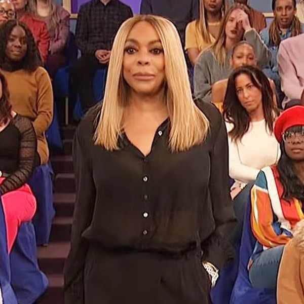 E! Onlineさんのインスタグラム写真 - (E! OnlineInstagram)「Divorced: After rumors of her husband’s mistress giving birth Wendy Williams told her audience not to worry until she took her ring off—And then she took her ring off. Link in bio for everything we know. (📷: @The Wendy Williams Show)」4月12日 3時16分 - enews