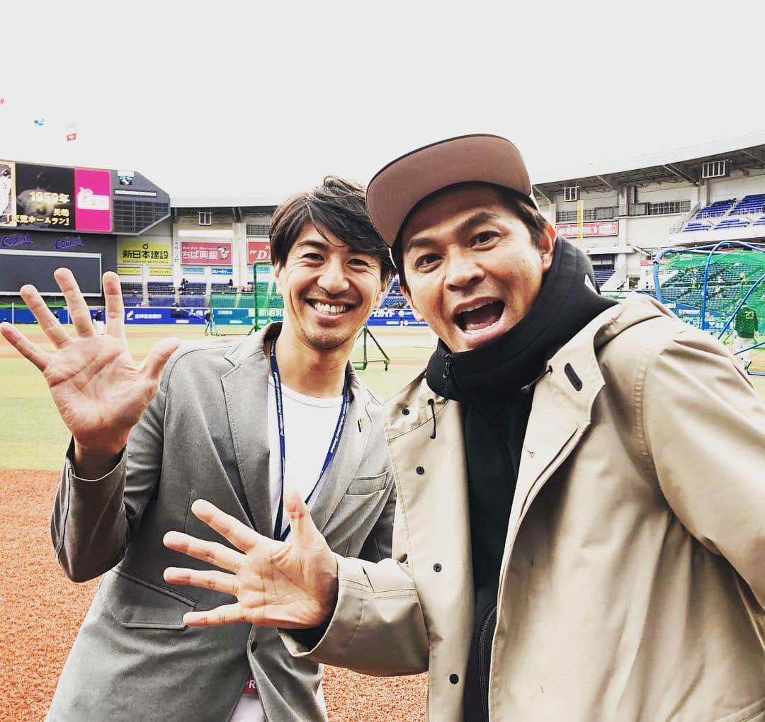 田中大貴さんのインスタグラム写真 - (田中大貴Instagram)「おりほーーーーーーーー！！涙。  岡田さんのオリックス応援中継。 子供の頃からの夢が現実に…歴史的一日です涙。 #オリックスバファローズ #おりほー」4月11日 21時56分 - daiki.tanaka_1980