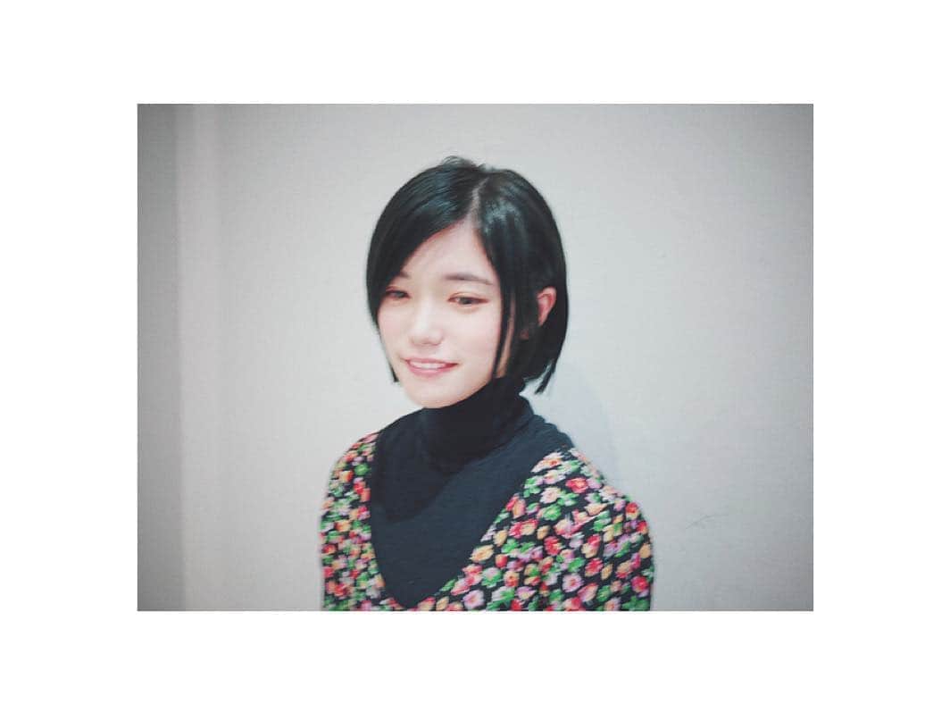 美山加恋さんのインスタグラム写真 - (美山加恋Instagram)「ショートカット、たのしい🌈」4月11日 22時54分 - miyamakaren