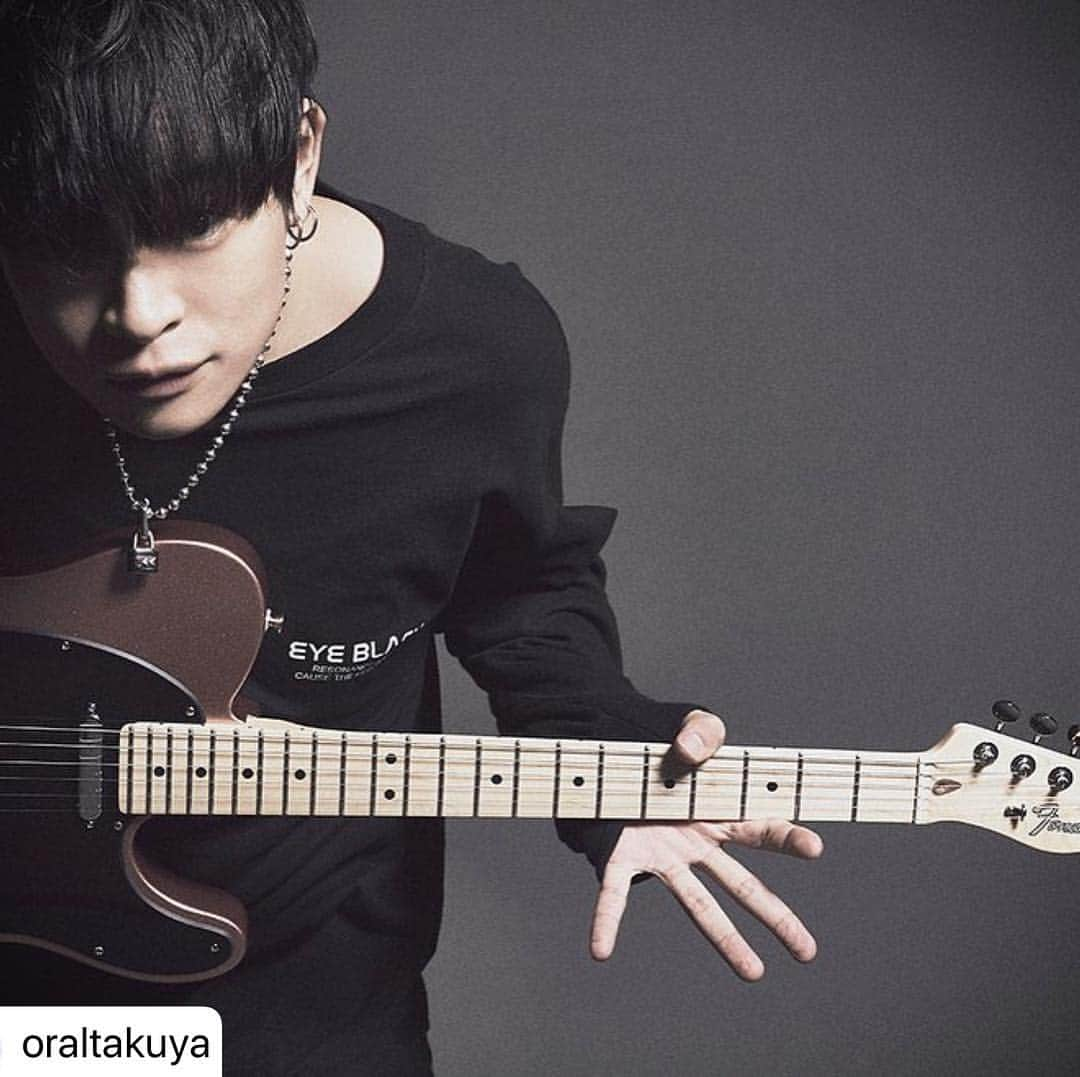 中野敬久さんのインスタグラム写真 - (中野敬久Instagram)「キミが素敵すぎるからだよ。#repost @oraltakuya ・・・ Fenderテレキャスター 撮影。めちゃめちゃ渋い色。 photo by 中野敬久 マジ中野さんの写真素敵すぎ。 @hirohisanakano」4月11日 23時00分 - hirohisanakano