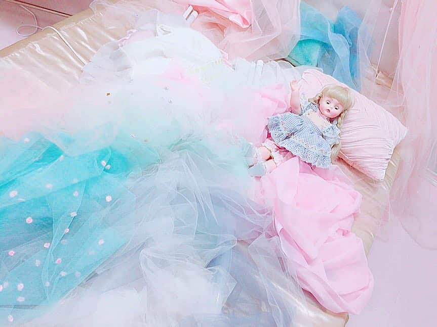 大盛真歩さんのインスタグラム写真 - (大盛真歩Instagram)「🍬💘🎀🍼☁️ . #気分でコメント返し #いいね返し」4月11日 23時23分 - maho_usagi