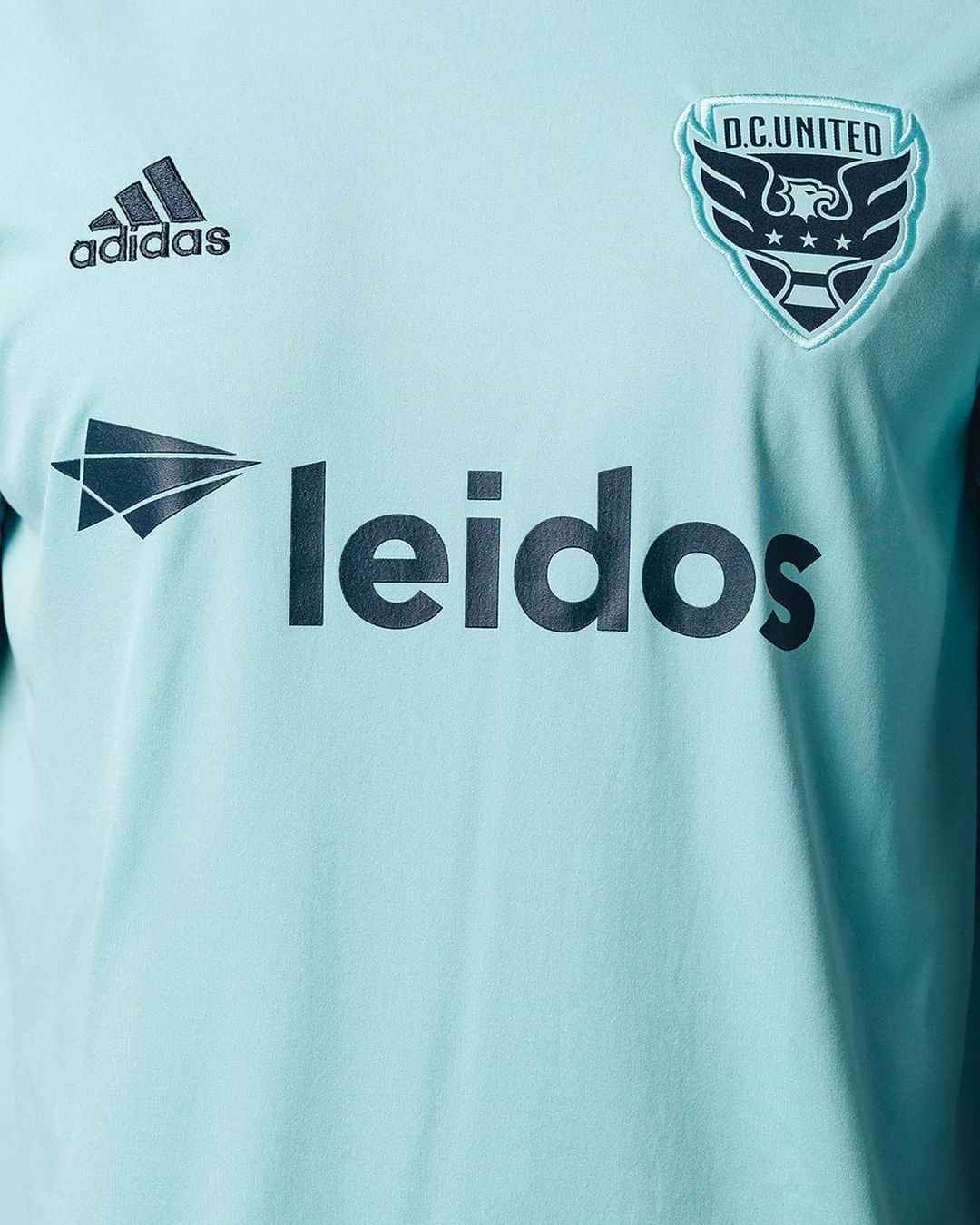 Major League Soccerさんのインスタグラム写真 - (Major League SoccerInstagram)「#adidasParley kits are back! Next weekend, MLS teams will wear special kits made from intercepted plastic waste—link in bio to shop + more info. 💧」4月11日 23時24分 - mls