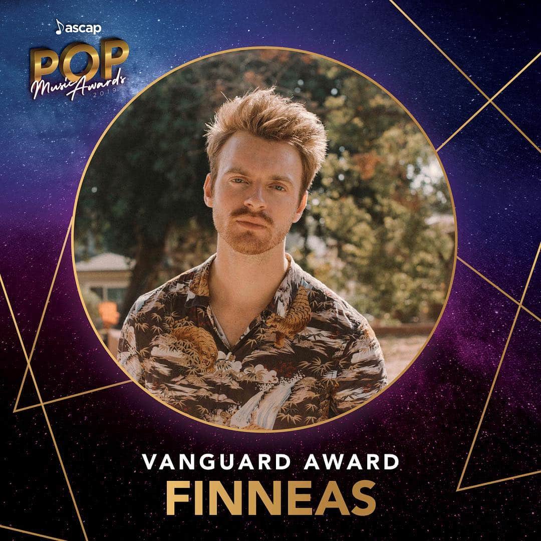 ASCAPさんのインスタグラム写真 - (ASCAPInstagram)「The incredibly talented @finneas is #BillieEillish’s sole collaborator/producer, and solo artist in his own right. We are thrilled to present #Finneas & #Billie with the #ASCAP Vanguard Award on May 16 at the #ASCAPPop Awards in LA. Link in bio for more details.」4月11日 23時31分 - ascap