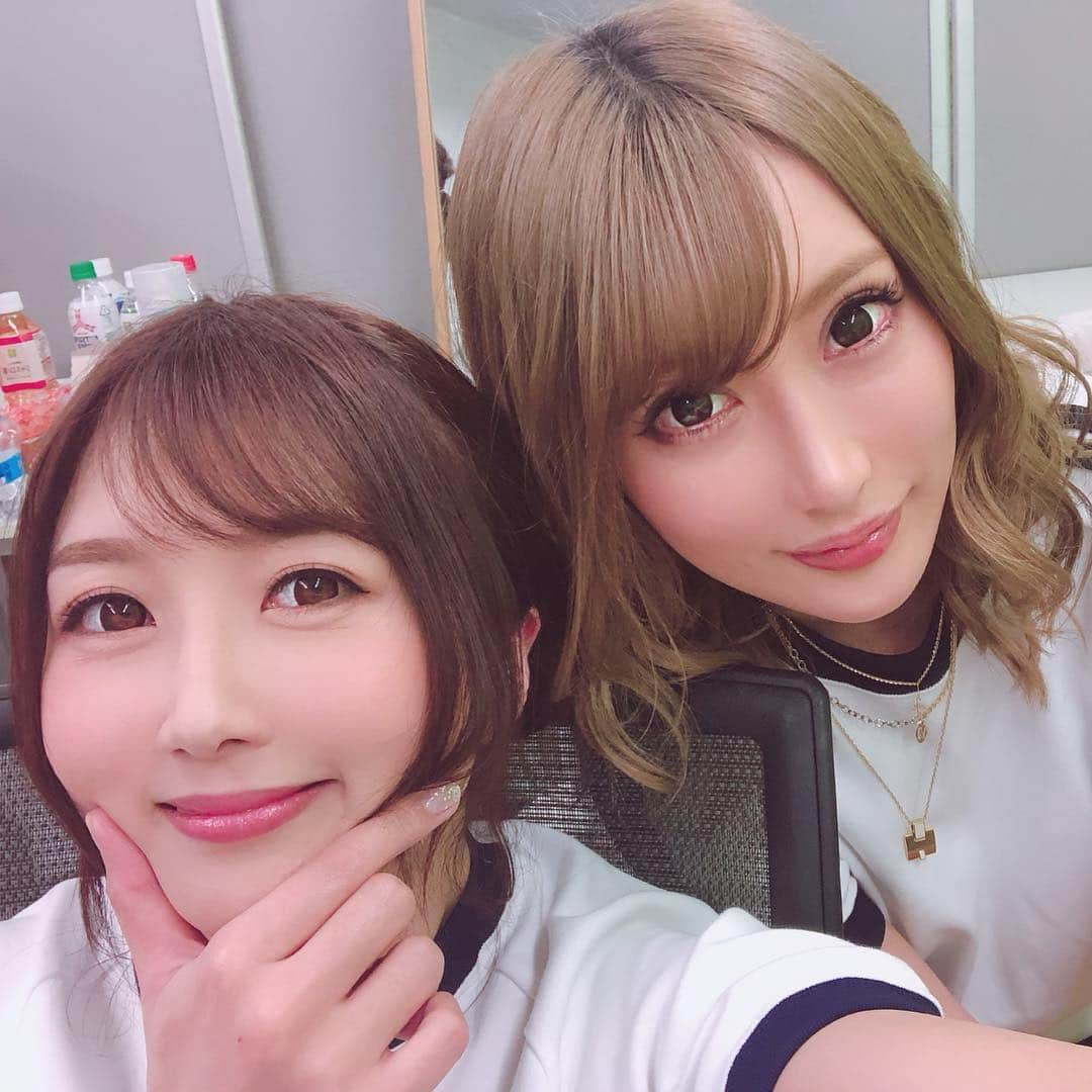 大槻ひびきさんのインスタグラム写真 - (大槻ひびきInstagram)「イベント遊びに来てくれた皆さま🌸 楽しんでもらえたかなぁ？？☺️ 来てくれてありがとうございました💕 会場満席嬉しいです！ そしてイベントの企画で優勝したよ🏆 やったー☺️💕 #maxa #マックスエー #公開収録 #イベント #エムズスタジオ #秋葉原 #コスプレ #エロ大喜利イベント」4月11日 23時34分 - yanhibi0221