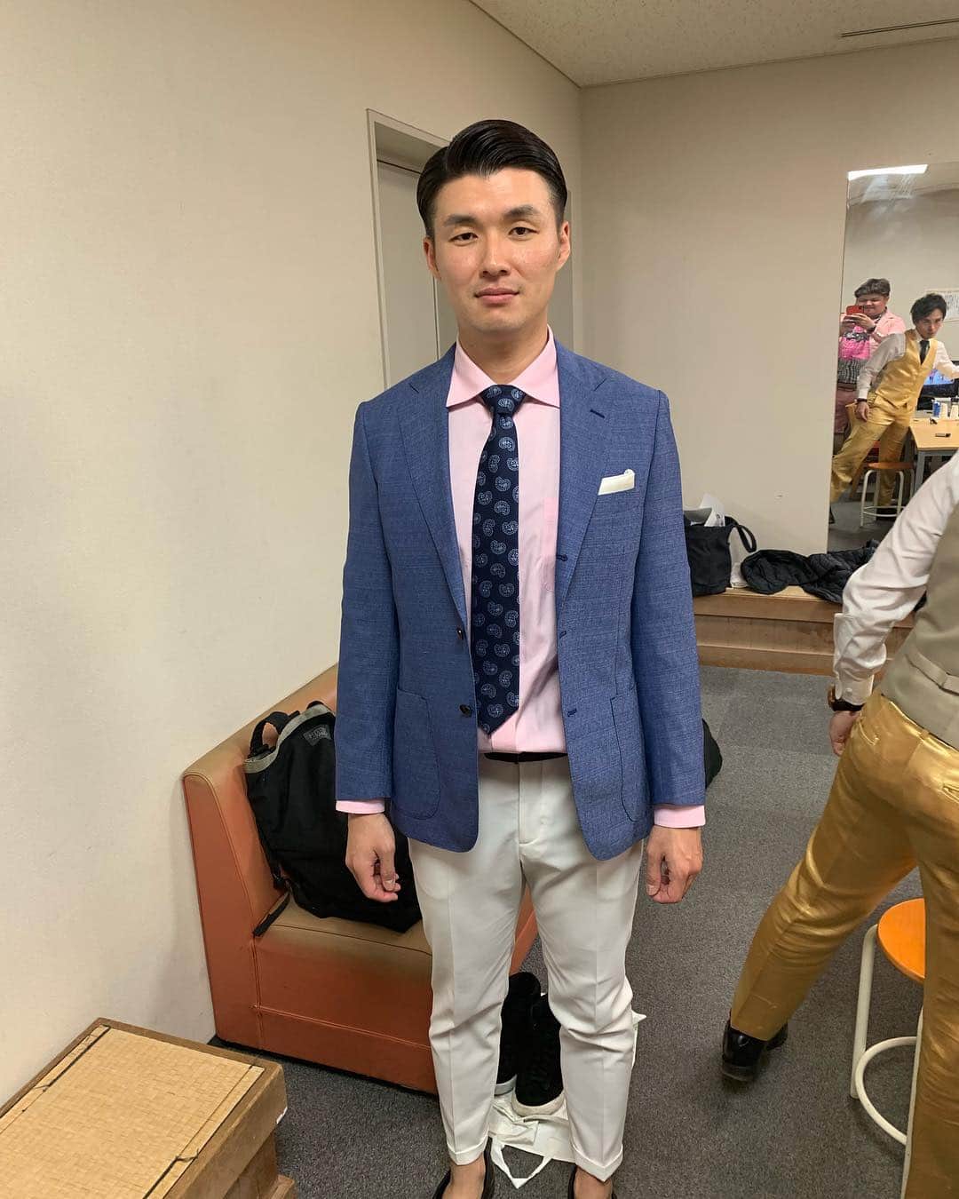 池田真一のインスタグラム：「グランドバトルありがとうございました！ 楽屋に学天即奥田さんのコスプレしてる人がいました！」