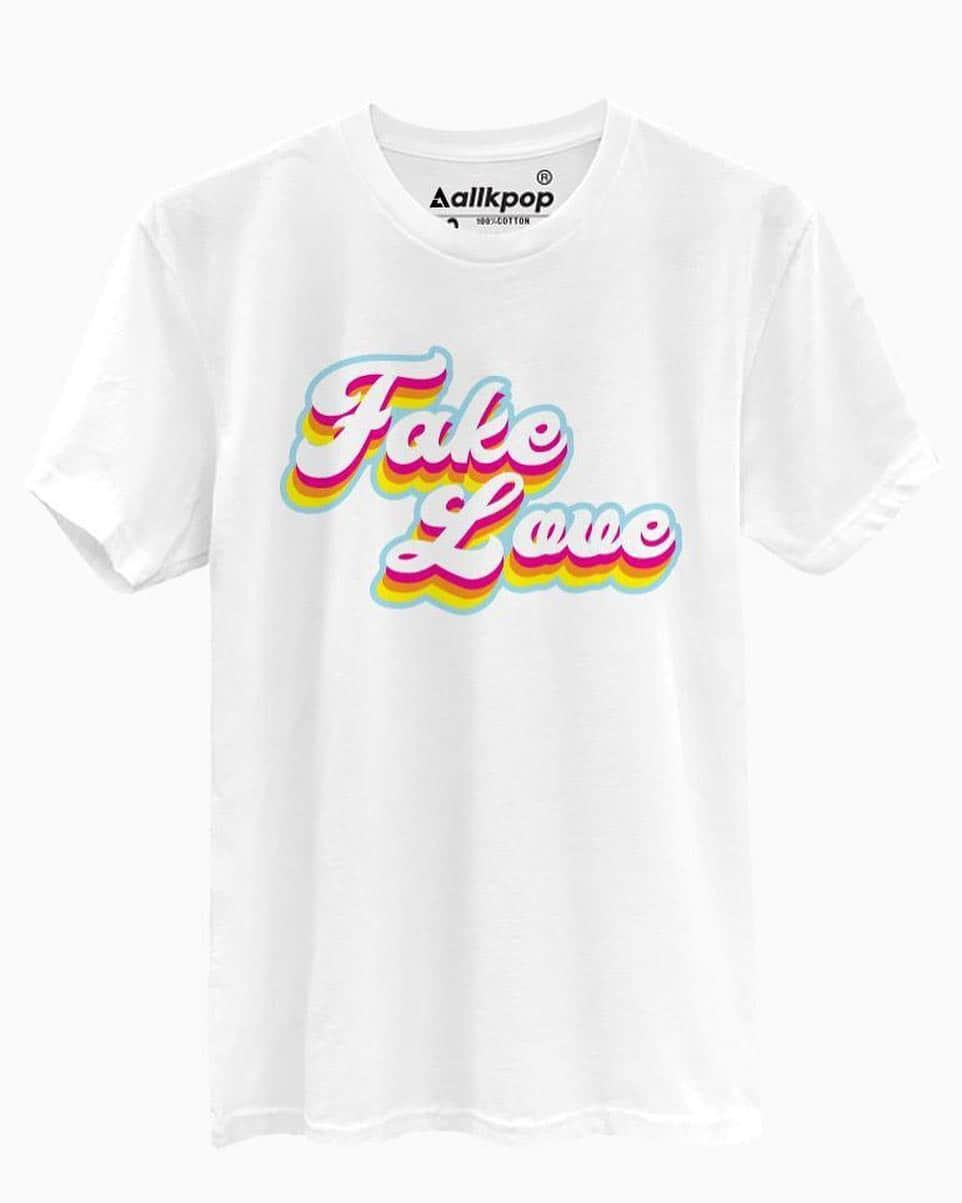 allkpopTHESHOPさんのインスタグラム写真 - (allkpopTHESHOPInstagram)「Retro Fake Love tee! Perfect for the summertime!」4月11日 23時58分 - allkpoptheshop