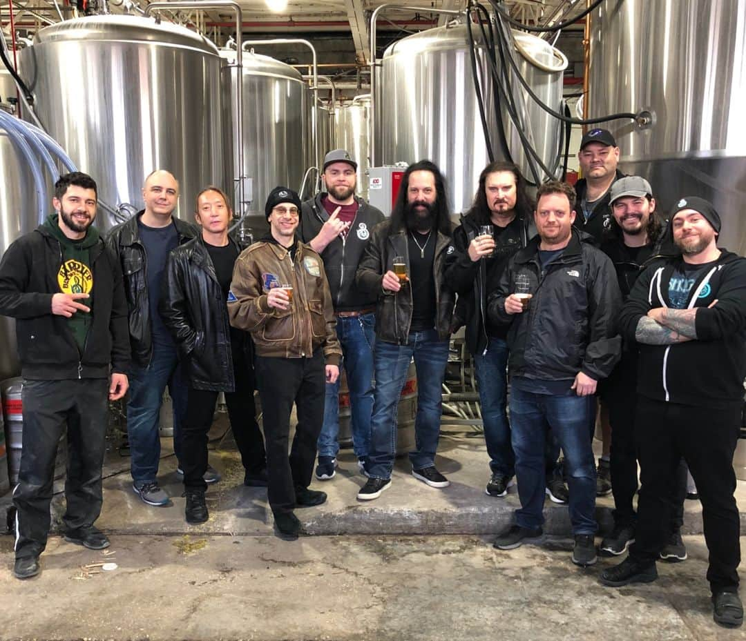 ドリーム・シアターさんのインスタグラム写真 - (ドリーム・シアターInstagram)「TONIGHT! Don’t miss our launch party for the brand new @barrierbrewingco official Dream Theater beer, ‘Barstool Warrior’ @saintvitusbar in Brooklyn, NYC. We will even be in attendance to pour a few pints! 🍺 More details at the link in bio. #dreamtheater #barstoolwarrior #beer #brewery #barrierbrewingco」4月12日 0時13分 - dreamtheaterofficial