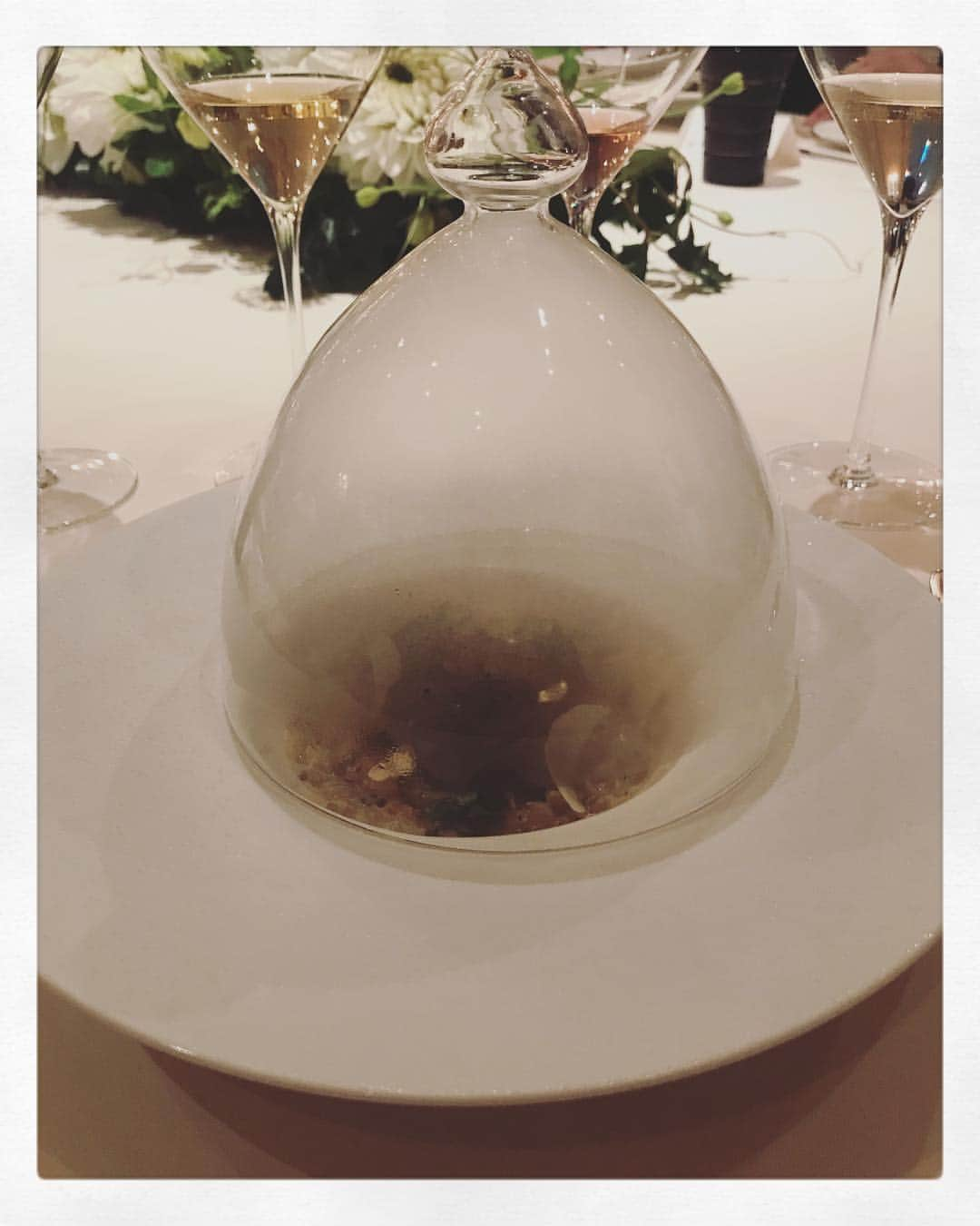 渡辺有子さんのインスタグラム写真 - (渡辺有子Instagram)「Veuve Cliquot La Grande Dame Dinner」4月12日 0時47分 - yukowatanabe520