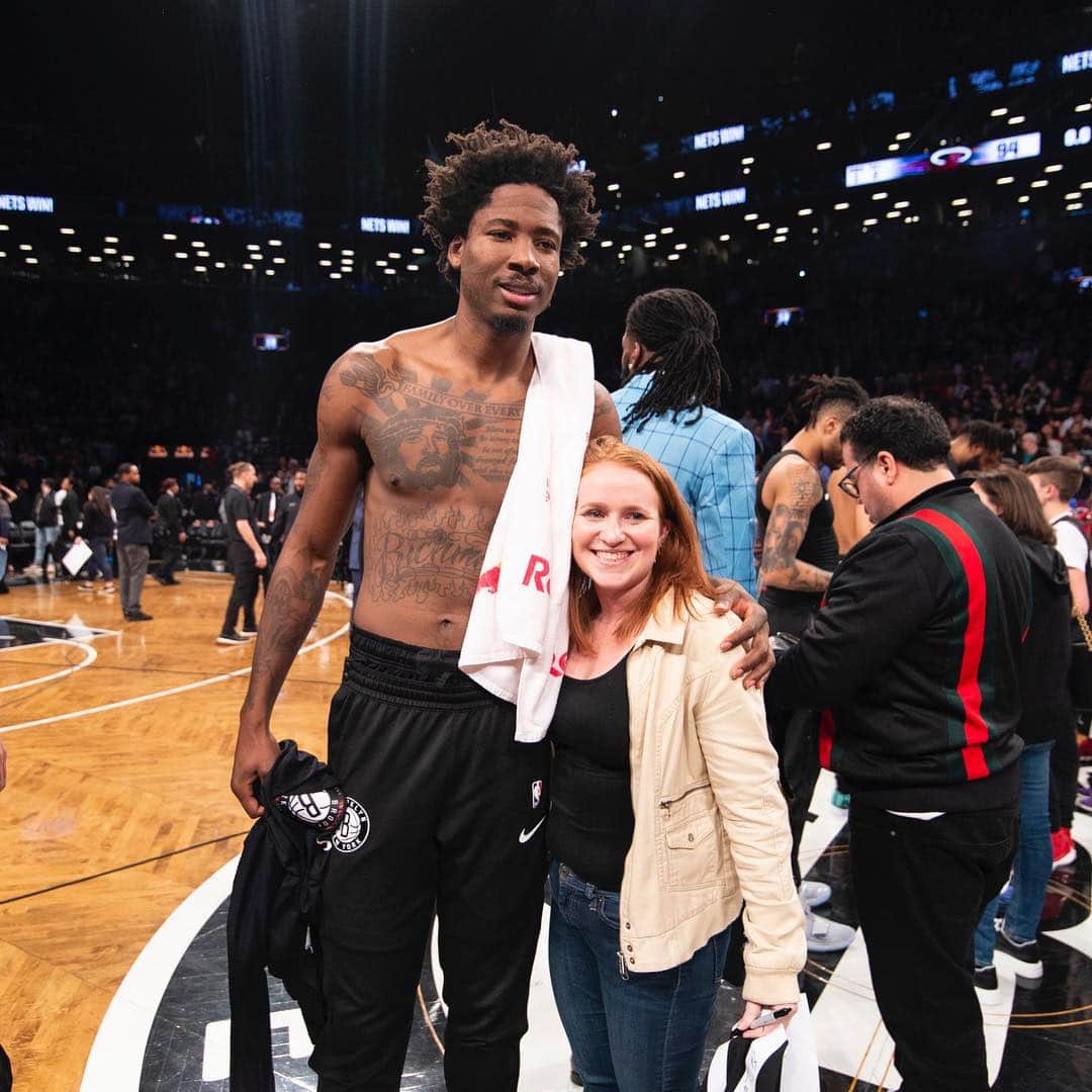 Brooklyn Netsさんのインスタグラム写真 - (Brooklyn NetsInstagram)「Nothing without our fans. Thank you to every single one of you 🖤🖤🖤」4月12日 1時14分 - brooklynnets