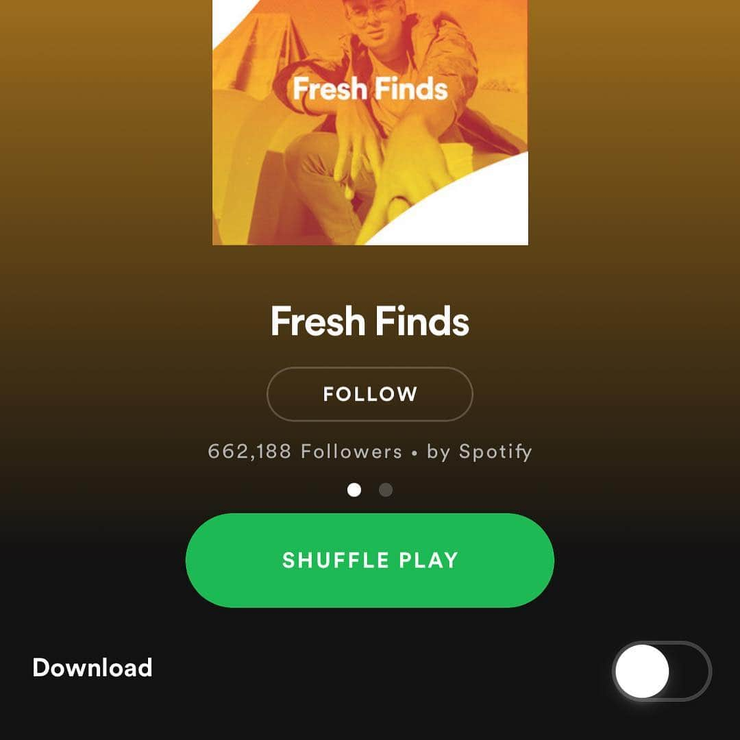 レオン・エルスさんのインスタグラム写真 - (レオン・エルスInstagram)「Thank you so much @spotify for adding #CHANGEUP to your #FRESHFINDS playlist & #FRESHFINDSPOPTRONIX playist. Go stream and check it these dope playslists everyone!! . . . . . #rap #art #travel #cute #rapper #newmusic #beautiful #fashion #fun #photography #producer #singer #fitness #happy #beauty #photo #musician #nature #life #picoftheday #music #photooftheday #love #style #model #soundcloud」4月12日 1時14分 - leonelse