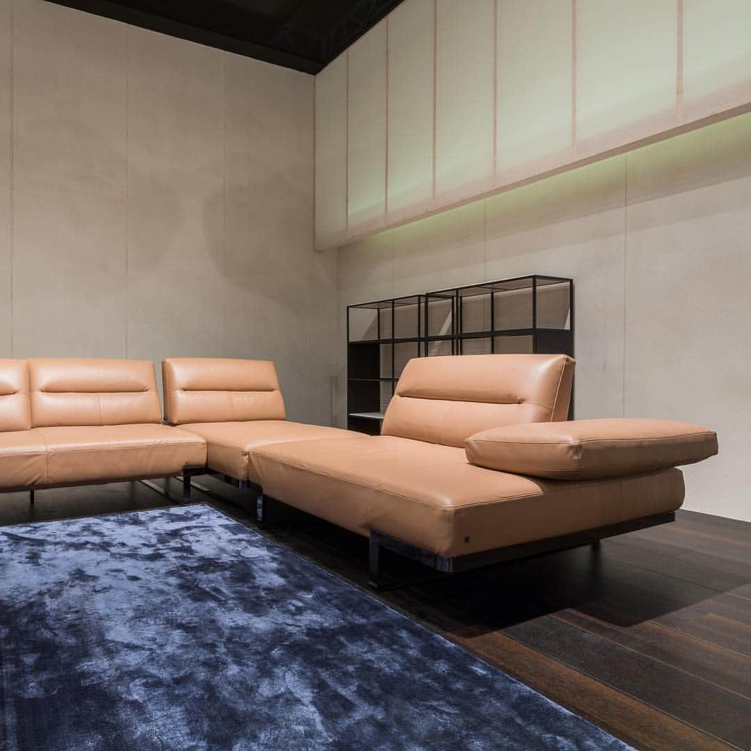 Natuzzi Officialさんのインスタグラム写真 - (Natuzzi OfficialInstagram)「Soft tracts and elegant appearence: our Icaro sofa by Maurizio Manzoni is a tribute to lightness and colours of the Apulian landscapes. See the entire collection at our stand. #SaloneDelMobile2019 #MDW #mdw19 #NatuzziMadreTerra #Natuzzi60 #sustainabledesign #Natuzzi #NatuzziItalia #comfort #elegance #design #lifestyle #style #furniture #homefurniture #madeinitaly #living #interiordesign #decor #furnituredesign #homedesign #inspiration #interior #instadesign #designlovers #italianstyle #homedecor #lovedesign #designers #designer @mauriziomanzonistudio」4月12日 1時20分 - natuzzi