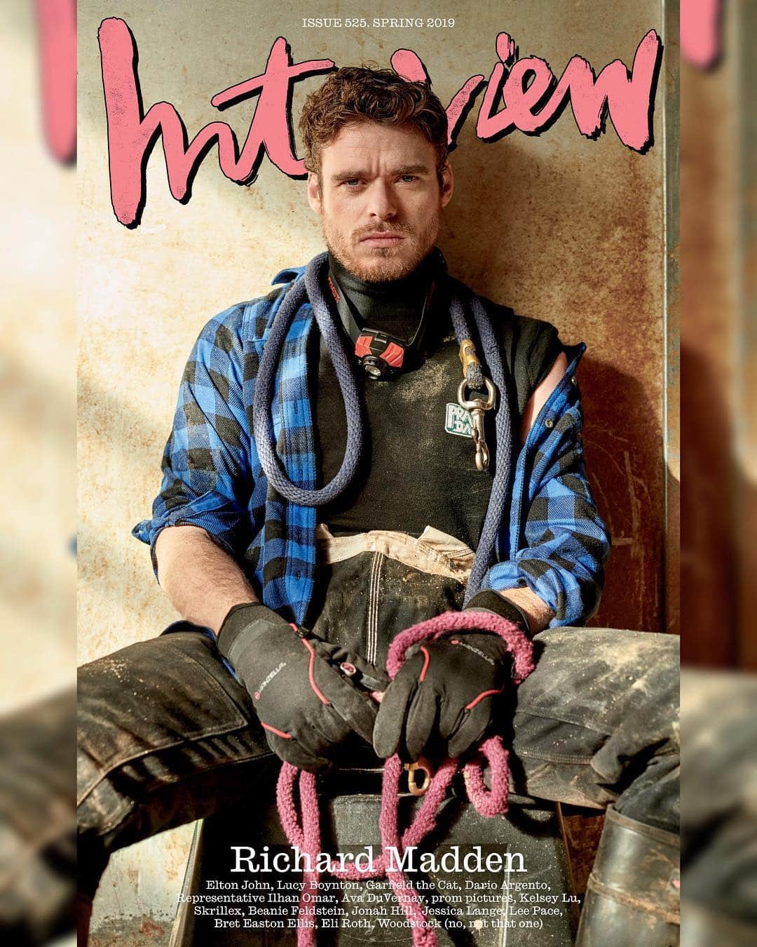 Just Jaredさんのインスタグラム写真 - (Just JaredInstagram)「@maddenrichard looks so hot while posing for the cover of @interviewmag’s Spring issue! #RichardMadden #InterviewMagazine Photo: Bruno Staub」4月12日 12時21分 - justjared