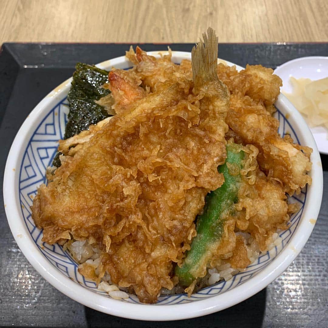 くろのグルメインスタ