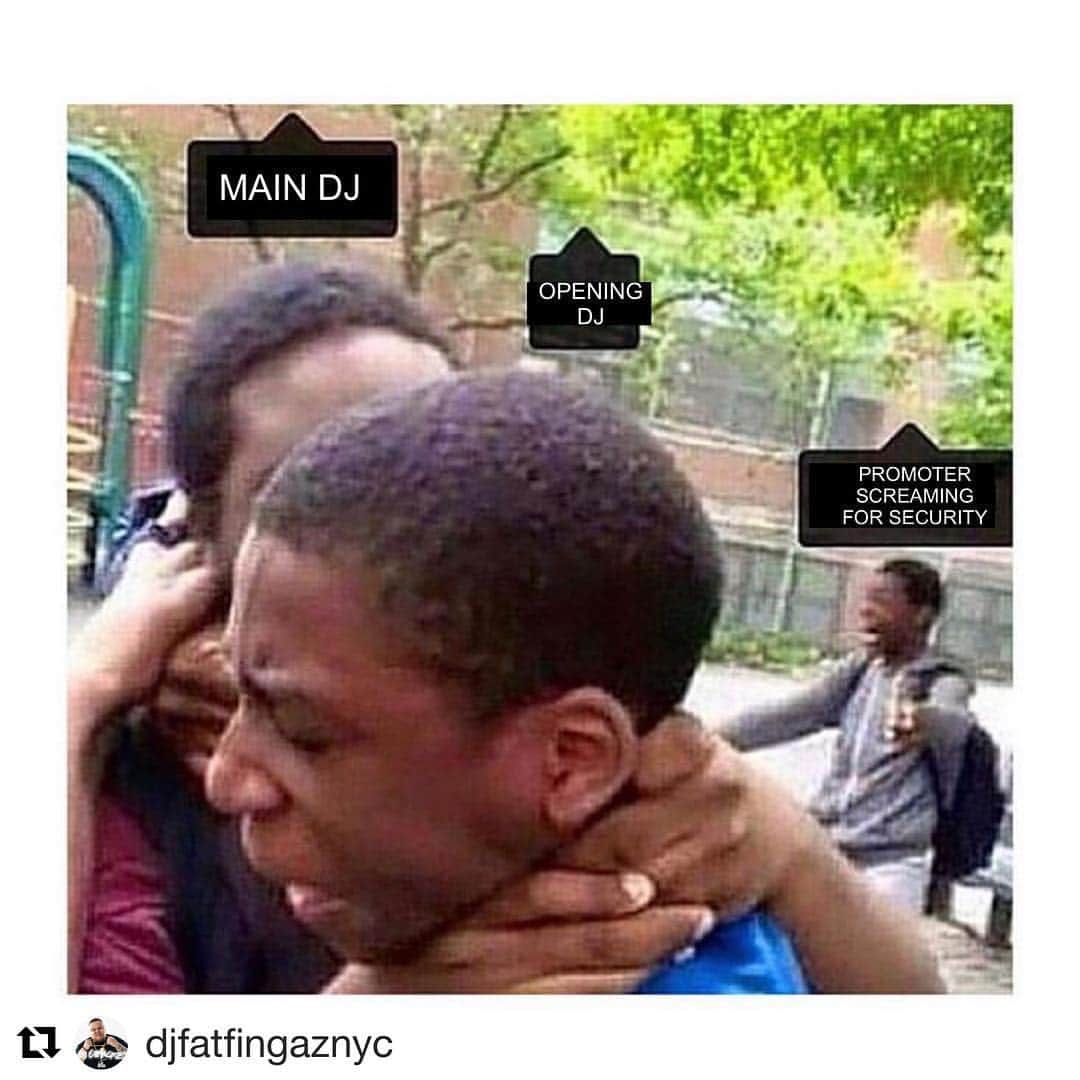 ファンクマスター・フレックスのインスタグラム：「If your a “talented” main dj it doesn’t matter what the opener plays! 🤷🏿‍♂️ We @litdigitaldjs don’t really worry! This pic so crazy! Via: @djfatfingaznyc」