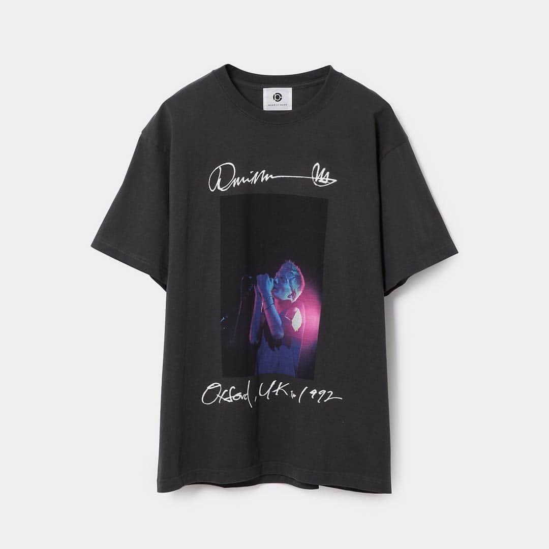 ADAM ET ROPÉさんのインスタグラム写真 - (ADAM ET ROPÉInstagram)「ADAM ET ROPÉ  NEW PROJECT vol.3﻿ DENNIS MORRIS × ADAM ET ROPÉ ﻿ 4.12 FRI. PRE RELEASE﻿ ﻿ 名だたる世界的アーティスト達の写真を撮り続け、発表してきた伝説のフォトグラファー、デニス・モリス。﻿ 今回、アダム エ ロぺとの別注アイテムとして、デニス・モリスが1992年に撮影を行ったレディオヘッドのフロントマン、トム・ヨークの写真を採用したTシャツが先行予約販売開始。﻿ ﻿ ￥7,560(tax included) ﻿ ﻿ @adametrope﻿ @dennismcevoymorris﻿ #adametrope #dennismorris #radiohead #tomyorke #thesexpistols #oasis #pattismith #bobmarley #tshirt」4月12日 12時02分 - adametrope
