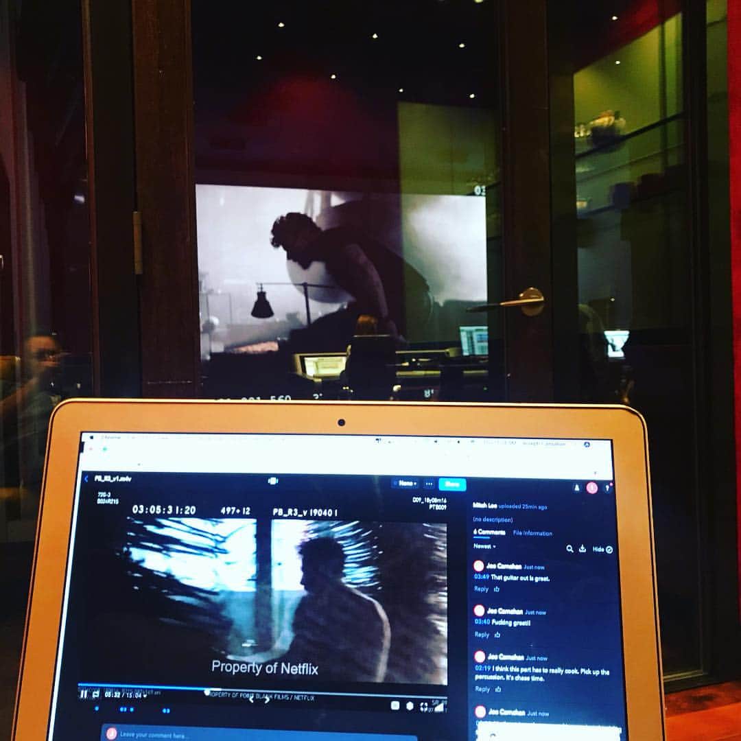 ジョー・カーナハンさんのインスタグラム写真 - (ジョー・カーナハンInstagram)「@frankgrillo1 in BOSS LEVEL on the mixing stage and @frankgrillo1 in POINT BLANK on my computer.  This fucking guy is everywhere.  #warparty  #warpartyfilms  #bosslevel」4月12日 3時28分 - carnojoe
