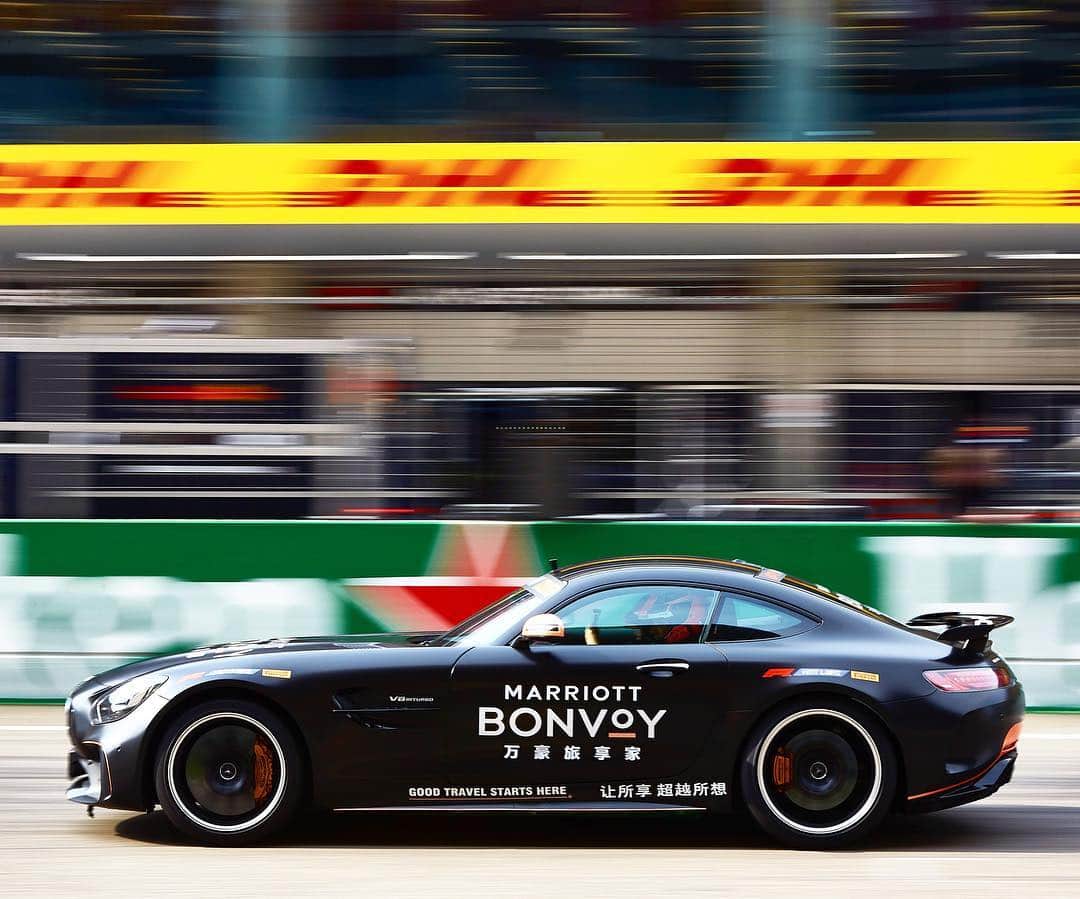 MERCEDES AMG PETRONASさんのインスタグラム写真 - (MERCEDES AMG PETRONASInstagram)「Burning rubber this weekend with @marriottbonvoy 🔥👊 Hands-up if you’d love to do a hot lap in this @mercedesamg beast 🙌 • #MercedesAMGF1 #Mercedes #AMG #F1 #HotLaps #MarriottBonvoy #ChineseGP」4月12日 4時10分 - mercedesamgf1