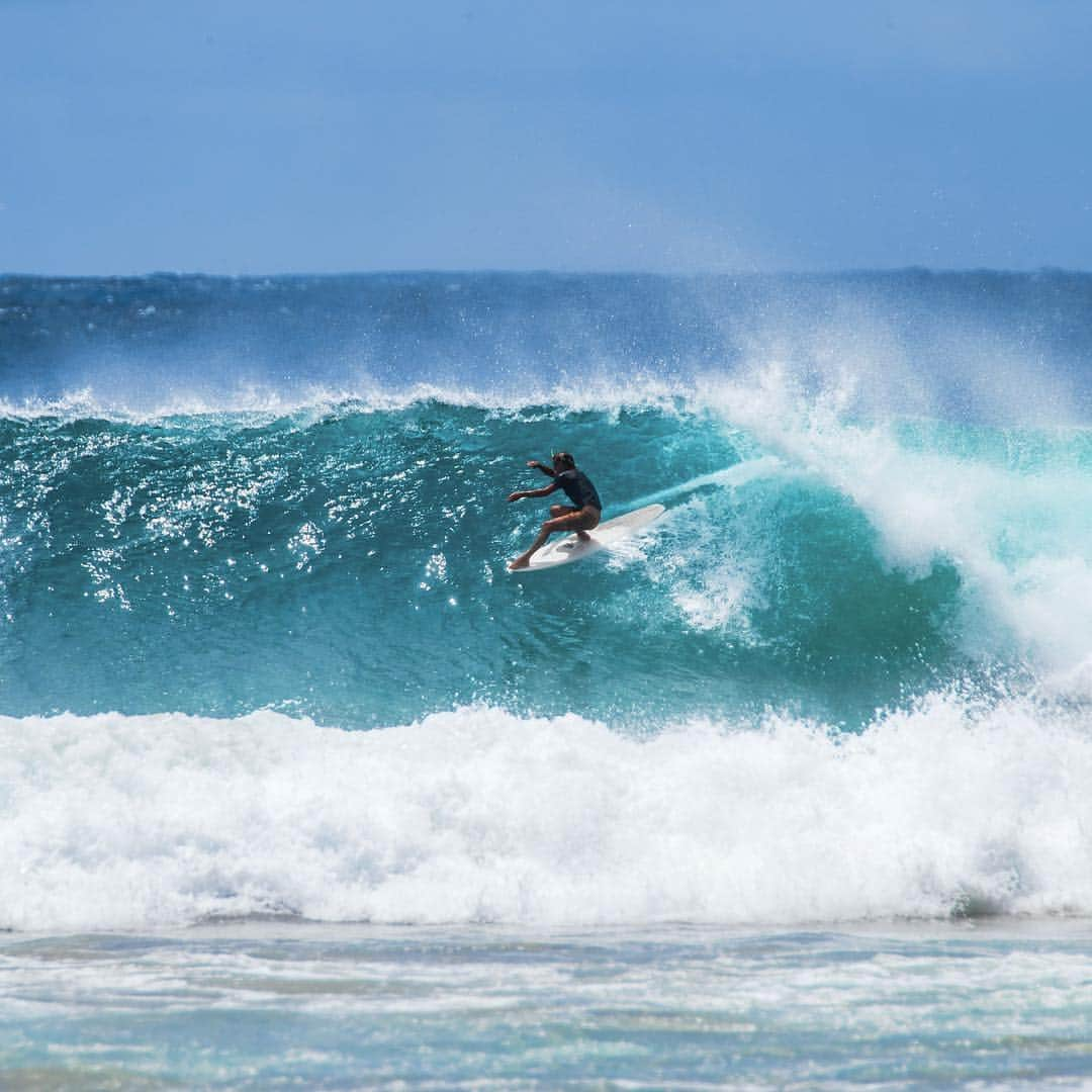 vansさんのインスタグラム写真 - (vansInstagram)「@VansSurf’s @KnostThankYou making it look easy. 📷 @IanWaldiePhotography」4月12日 5時23分 - vans