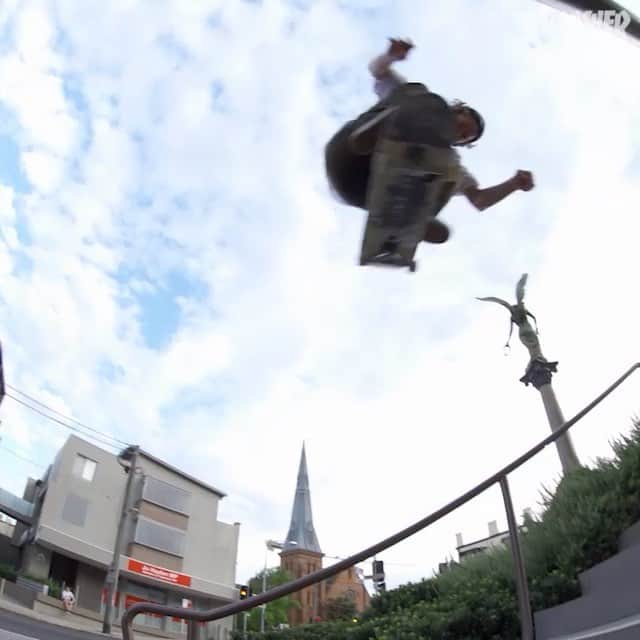 スラッシャーのインスタグラム：「WES KREMER in the ‘Scabs for Slabs’ video 🏆  Now playing on the Thrasher site 📡 @independenttrucks」