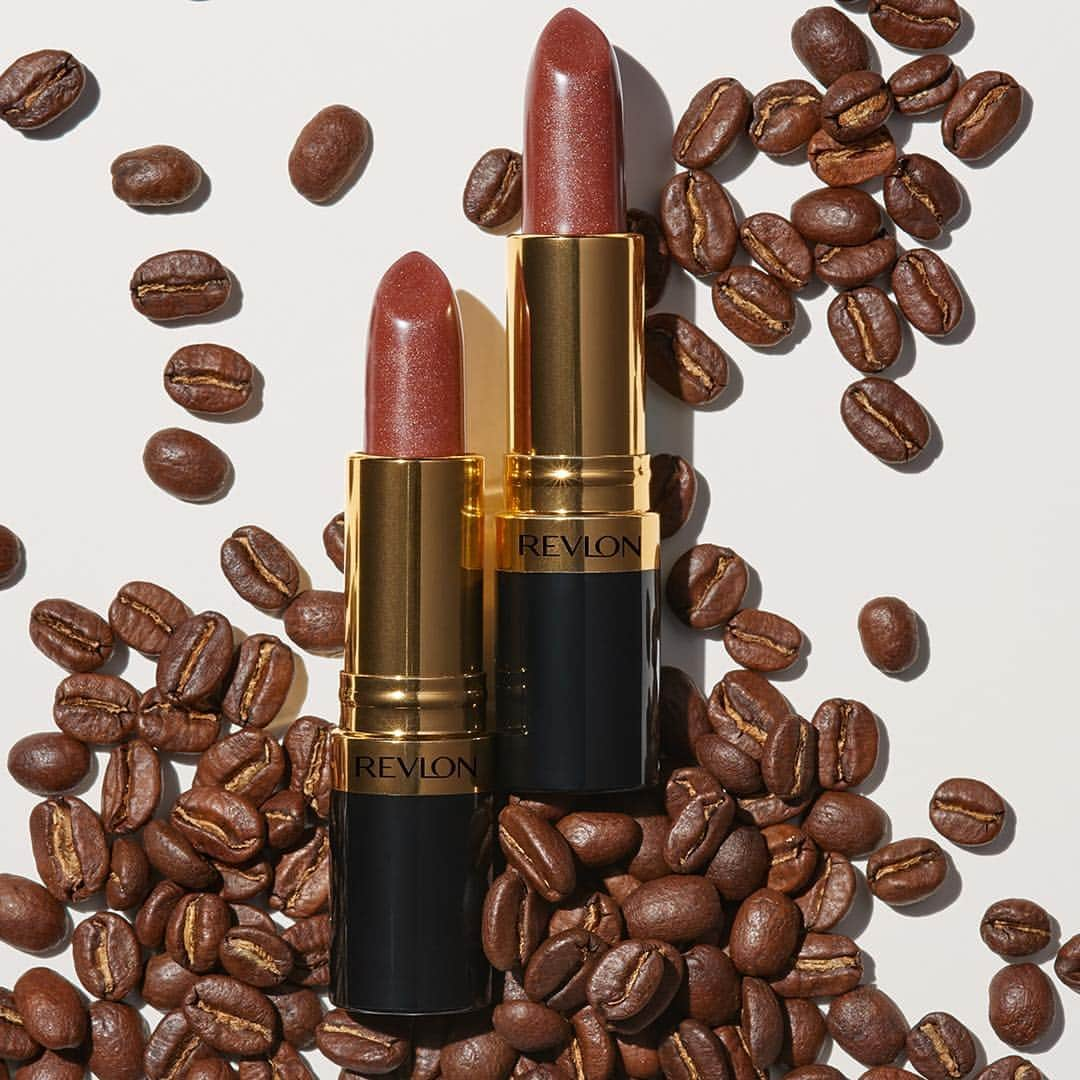 Revlonさんのインスタグラム写真 - (RevlonInstagram)「Coffee, anyone? ☕️ Start your day with a swipe of our #SuperLustrous Lipstick in Coffee Bean💄 . GIVEAWAY: For an even bigger pick-me-up, enter the Revlon #LipBoldly Sweepstakes for a chance to #WIN $10,000! Head to our Stories for this week’s code 📟, and enter it at lipboldly.revlon.com 📲 . NO PURCHASE NECESSARY. Sweepstakes begins 4/11/19 and ends 5/31/19. Open only to legal residents of 50 US/DC, 18+ years of age. For Official Rules visit lipboldly.revlon.com. Void where prohibited. Sponsor: Revlon Consumer Products Corporation.  #Revlon #sweepstakes #caffeine」4月12日 6時03分 - revlon