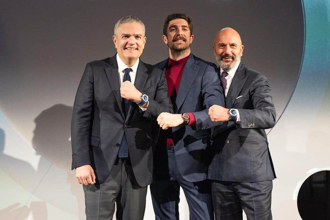 ウブロさんのインスタグラム写真 - (ウブロInstagram)「Celebrating the launch of the new #ClassicFusionGarageItalia in #Milan with Enrico Vitali, CEO of @GarageItalia, Carlo Borromeo, Head of Design and @ricardoguadalupe, CEO of Hublot.  A much-anticipated collaboration between two creative firebrands. #garageItalia」4月12日 6時43分 - hublot