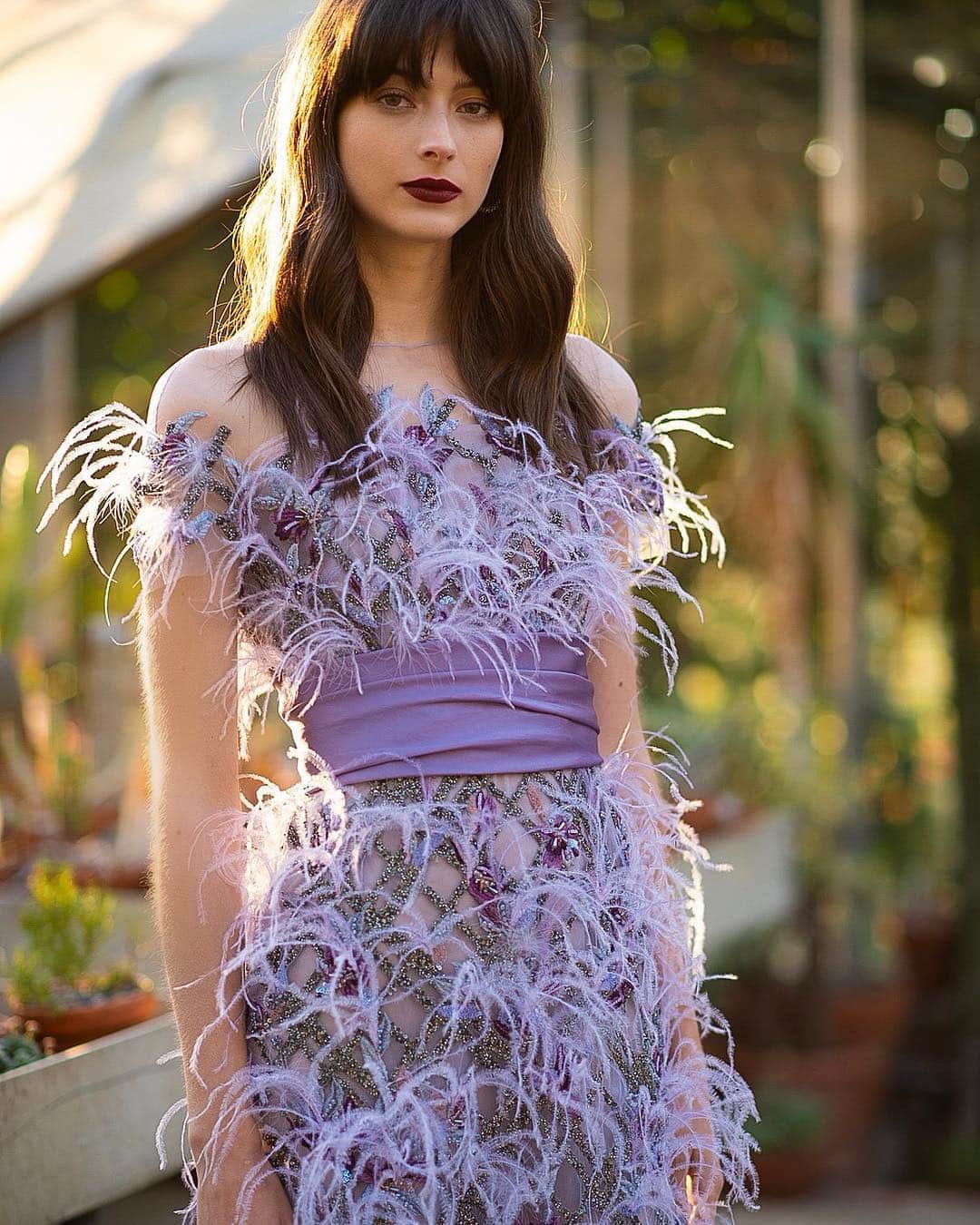 Marchesaさんのインスタグラム写真 - (MarchesaInstagram)「Lilac off shoulder tulle ankle length gown with crystal, bugle bead and feather embroidery with wide draped waistband from the Pre-Fall 2019 Marchesa collection. Shot by @joannatotolici. #marchesa #pf19marchesa」4月12日 7時32分 - marchesafashion