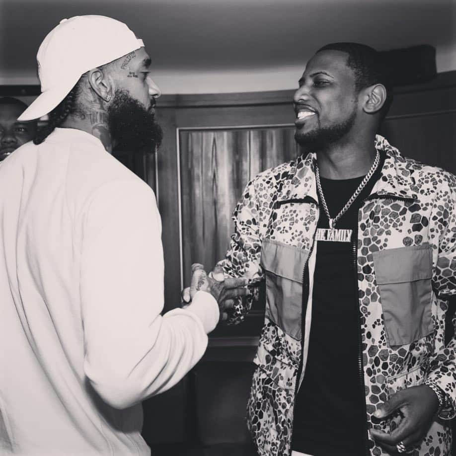 ファボラスのインスタグラム：「The Hussle don’t stop.. 💙 & The Marathon Continues...🏁 Rest In Paradise Legend 🙏🏾🕊 @nipseyhussle」