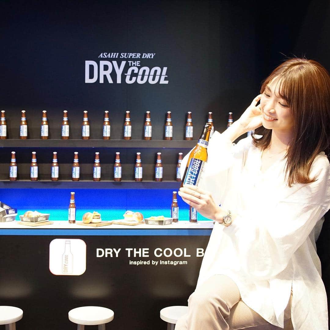 喜田彩子さんのインスタグラム写真 - (喜田彩子Instagram)「﻿ ﻿ ﻿ 🍺×🍔🍟＝💯﻿ ﻿ アサヒの新商品ビール〈DRY THE COOL〉﻿ のポップアップストア﻿ 【DRY THR COOL BAR inspired by Instagram】へ♡♡﻿ @drythecool_bar﻿ ﻿ ﻿ 「Instagram」の世界観をテーマにした店内は、オリジナルフォトブースや体験型ブースがあってとても楽しかったです✨﻿ ﻿ スッキリとした辛口でとても飲みやすいドライザクールはグイグイ飲んじゃうほど美味しかった!!﻿ カルピスを入れるとカクテルになって、これまた美味しい❤️﻿ ﻿ オリジナルバーガーに味が選べるポテトもあって、お手頃価格なのでお近くに行かれる際は是非行ってみてね！﻿ ﻿ 表参道のベーカリーカフェ426にて4/12（金）～6/30（日）まで開催中🍻💕﻿ ﻿ ﻿ #drythecool#drythecoolbar#inspiredbyInstagram#Instagram#openyourstyle#beerstagram#beer#superdry#beergirl#beerlovers#PR#アサヒビール#ドライザクール#ドライザクールバー#インスタグラム #インスタ映え#表参道#原宿#スーパードライ#ビアスタグラム#ビール部#ビール女子#ビール好きと繋がりたい﻿ ﻿ ﻿」4月12日 8時51分 - ayacokida