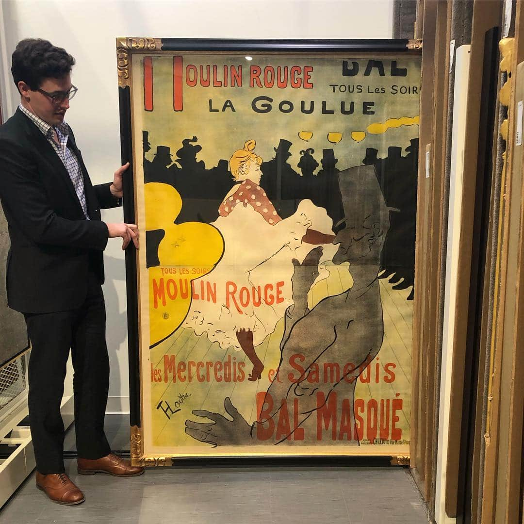 サザビーズさんのインスタグラム写真 - (サザビーズInstagram)「💃🏻 This exceptional example of Henri Toulouse-Lautrec’s iconic ‘Moulin Rouge - La Goulue’ – the artist’s first poster and first lithograph – will highlight our spring sale of Prints & Multiples this month in #NYC. Follow along this week for more pivotal printmaking by 20th century titans including #Warhol, #DeKooning, #Matisse and more – and make plans to visit us on York Avenue when they go on public exhibition beginning 25 April. #SothebysPrints #HenriToulouseLautrec #Lautrec #MoulinRouge #Printstagram」4月12日 8時52分 - sothebys