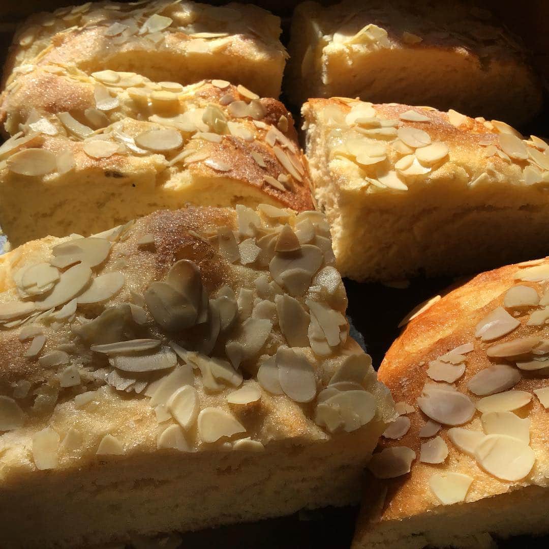 魔女菅原のグルメインスタ