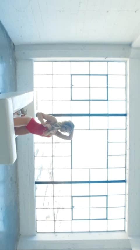 Aaron Riverollのインスタグラム